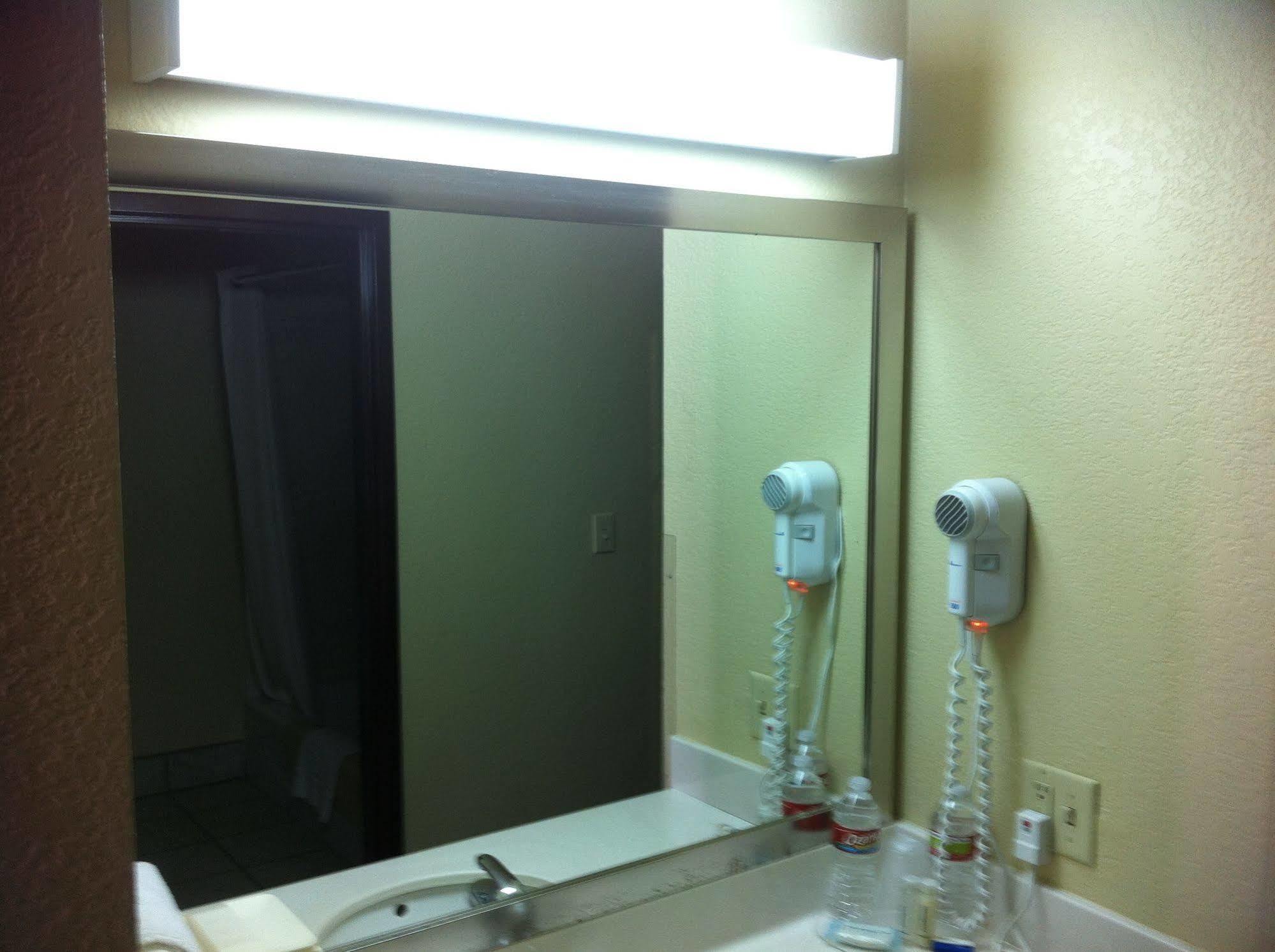 Lea County Inn Hobbs Esterno foto
